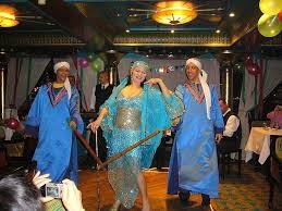 tour-listing-details-slide