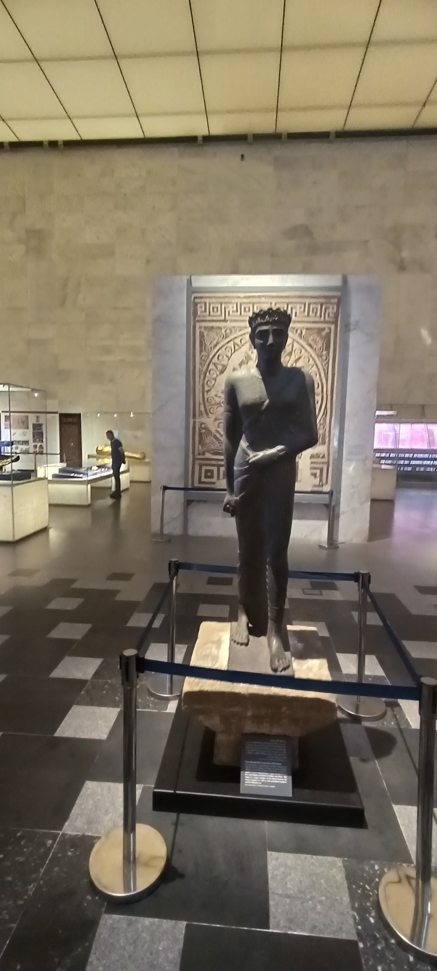 tour-listing-details-slide