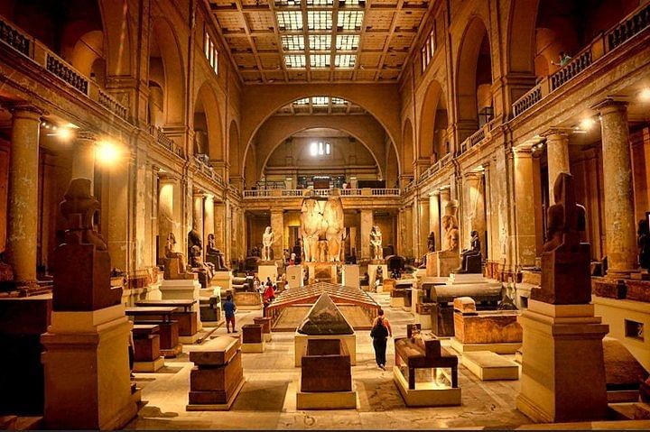 tour-listing-details-slide